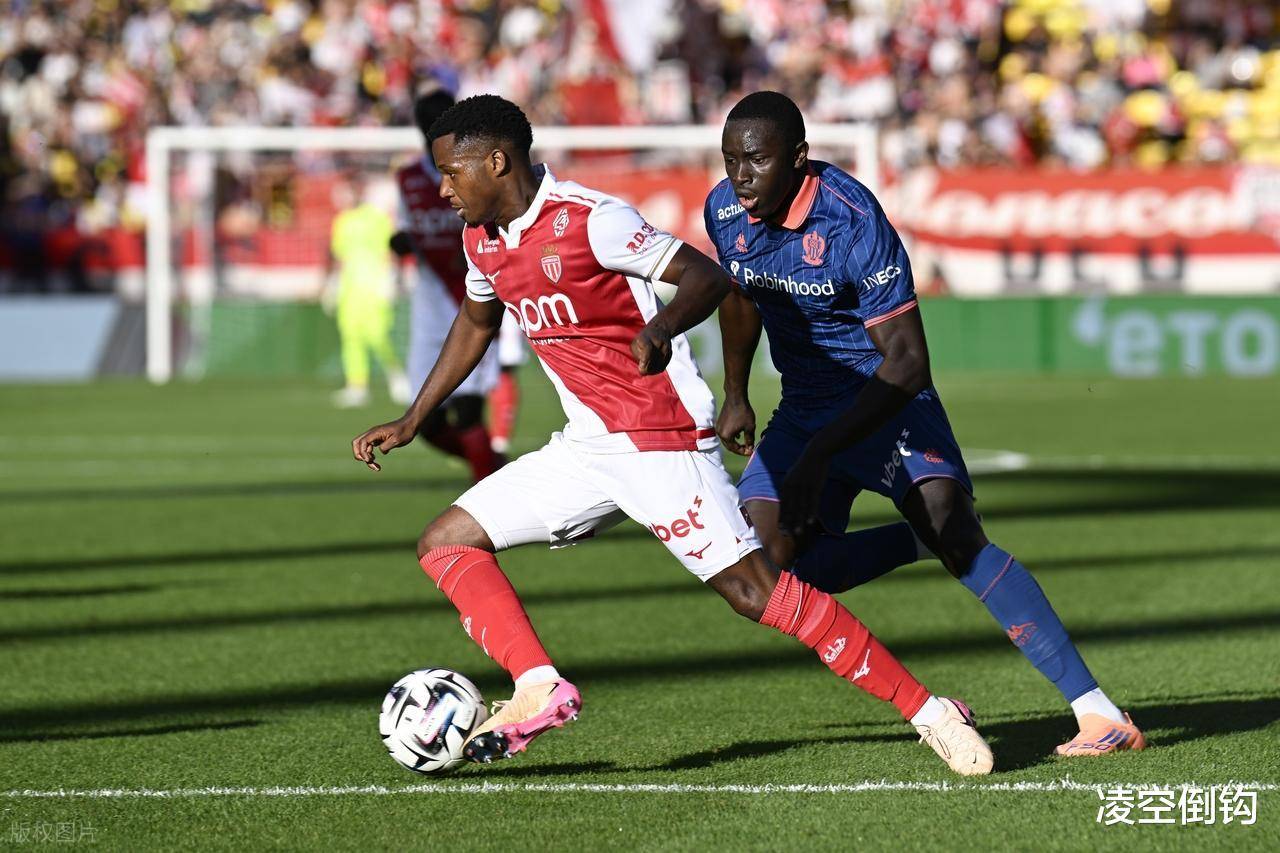 2-2,22岁巴萨旧将法蒂闪耀法甲:无敌双响炮救主,率队2场不败