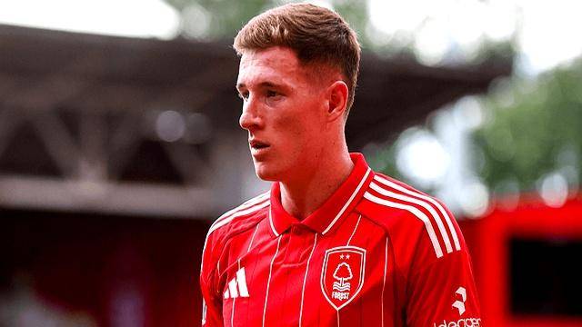 卡塞米罗离队后,曼联的困境或将加剧