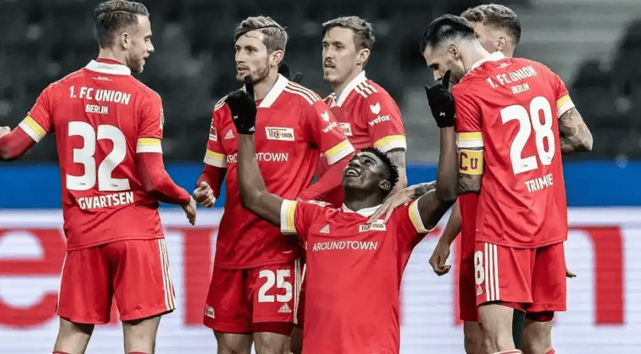 周六023 德甲:战术博弈定走势,门兴VS勒沃库森数据解析+比分预测