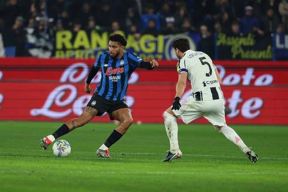 4000万太惊喜!意甲最强中场花落谁家?