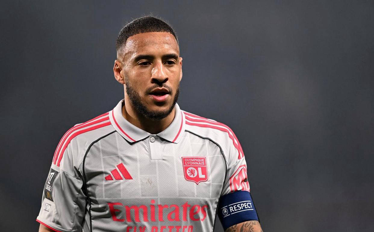 天助马赛:法甲第3里昂1-3不敌第7斯特拉斯堡,13连胜壮举终结