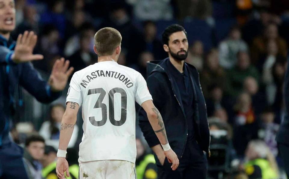 皇马三将遭禁赛确认!5000万新援辱骂裁判停赛两场,十人缺阵本轮西甲