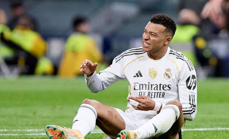 2亿欧巨星姆巴佩伤情风波升级，皇马强硬施压要求欧冠复出