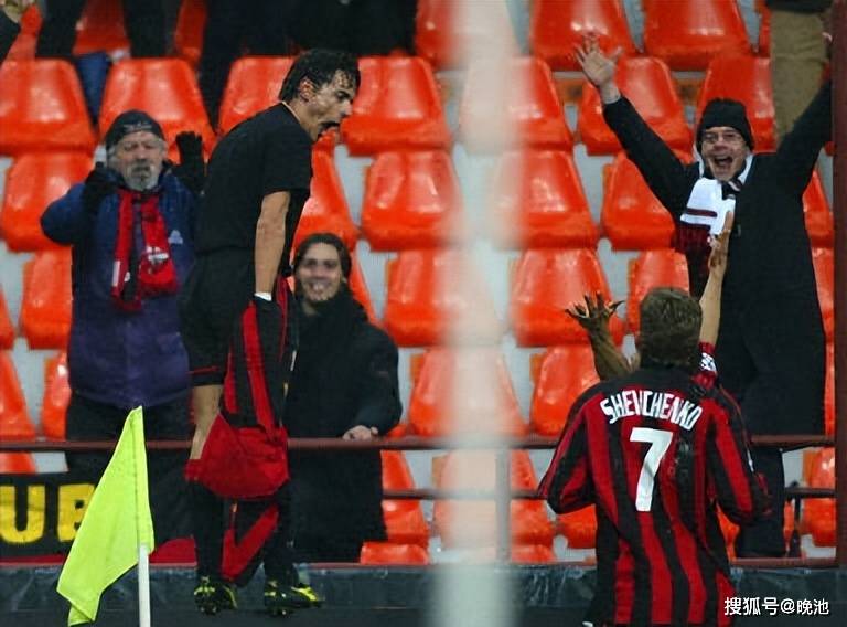 AC米兰队史今天：2004年3月10日舍瓦双响，欧冠4-1布拉格斯巴达，晋级8强